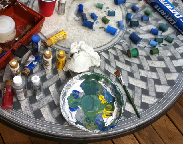 craftChallenge100911_6 Photo of my painting job on the spools.