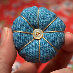 Miniature pincushion