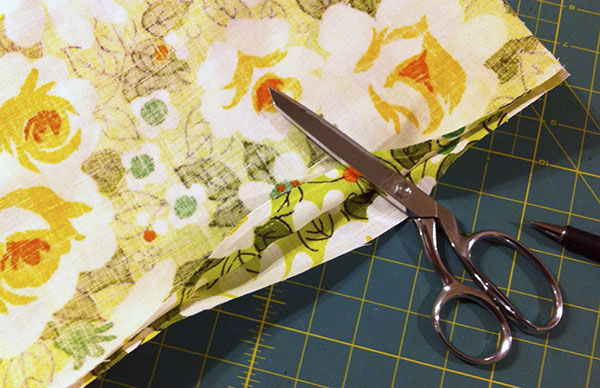 Make the opening in the middle of the seam